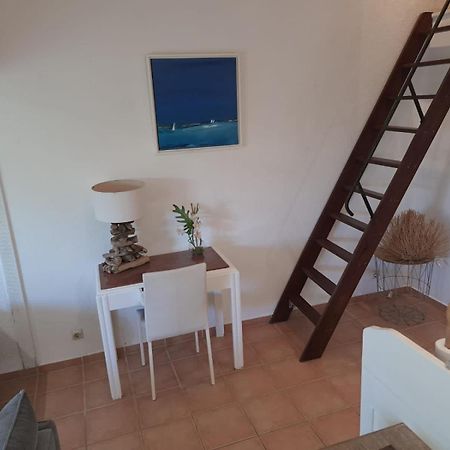 Kouliwou Apartment แซงต์-ฟรองซัวส์ ภายนอก รูปภาพ